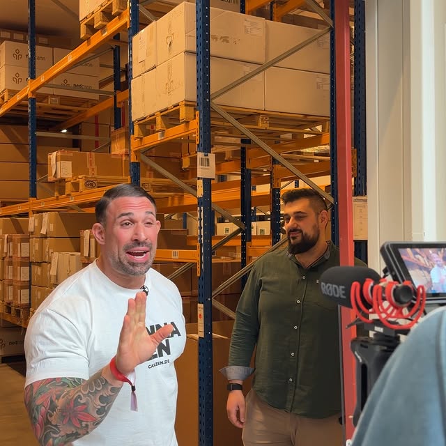 Kevin Wolter in einem der größten Lager Europas! 📦🔥